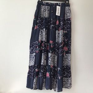 Skirt Maxi Medium OSFM NWT Blue Floral by Jackpot